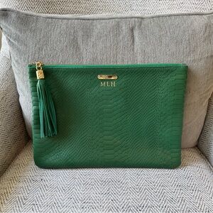 GiGi New York All In One Oversized Clutch